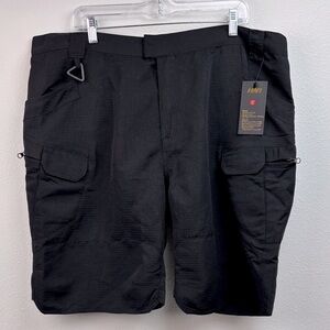 BWT Black tactical poly cotton mid thigh shorts for walking, sports, leisure